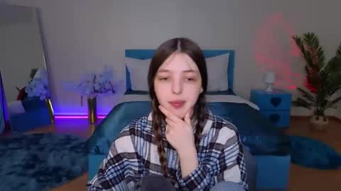 Lili Bakery online show from March 20, 2026, 4:39 am