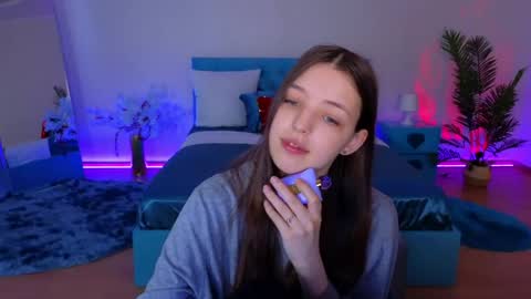 Lili Bakery online show from June 22, 2026, 3:25 am