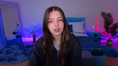 Lili Bakery online show from June 23, 2026, 2:31 am