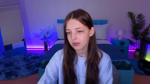 Lili Bakery online show from July 24, 2026, 2:31 am