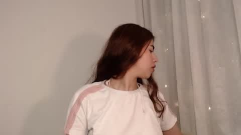 Snapshot of lilicum301 chatting on February 19, 2025, 10:31 pm your love online show from February 19, 2025, 10:31 pm