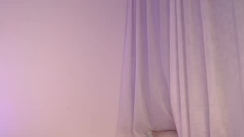 Snapshot of lilicum301 chatting on March 7, 2025, 9:29 am your love online show from March 7, 2025, 9:29 am