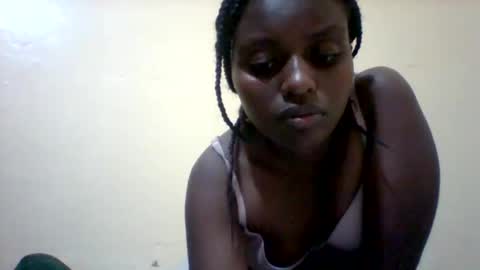 liligal online show from May 13, 2026, 7:00 pm