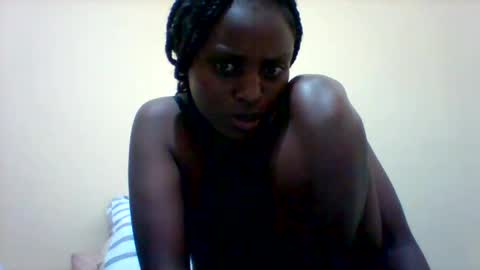 liligal online show from May 15, 2026, 8:27 pm