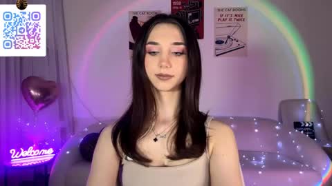 Snapshot of lilihalvorsen chatting on May 13, 2026, 10:49 pm Lina online show from May 13, 2026, 10:49 pm
