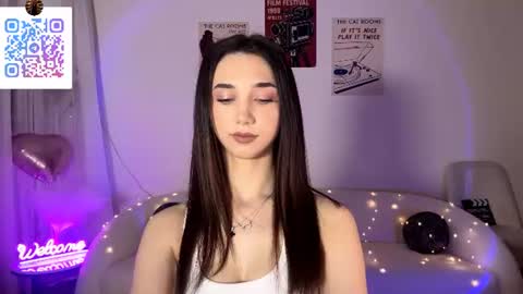 Snapshot of lilihalvorsen chatting on June 18, 2026, 10:58 pm Lina online show from June 18, 2026, 10:58 pm