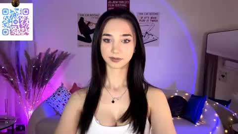 Snapshot of lilihalvorsen chatting on July 3, 2026, 10:27 pm Lina online show from July 3, 2026, 10:27 pm
