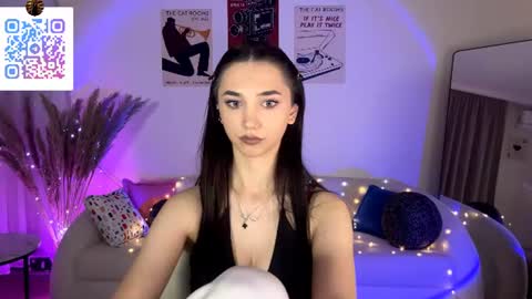 Snapshot of lilihalvorsen chatting on July 7, 2026, 10:58 pm Lina online show from July 7, 2026, 10:58 pm