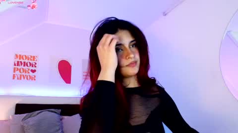 Snapshot of liliith_savett chatting on May 27, 2026, 4:04 pm Lilith Savett online show from May 27, 2026, 4:04 pm
