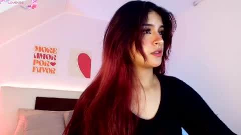 Snapshot of liliith_savett chatting on July 2, 2026, 2:45 pm Lilith Savett online show from July 2, 2026, 2:45 pm