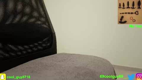 Snapshot of lililillliilill chatting on May 9, 2026, 7:24 am lililillliilill online show from May 9, 2026, 7:24 am