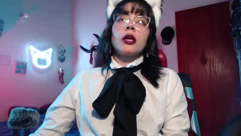 Snapshot of lililiu chatting on January 21, 2025, 1:50 am Molly online show from January 21, 2025, 1:50 am