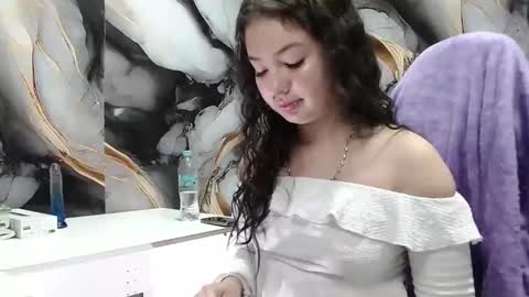 Snapshot of lilimini032 chatting on May 6, 2026, 8:36 pm lilimini online show from May 6, 2026, 8:36 pm