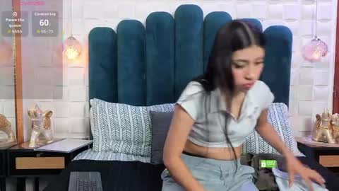 Snapshot of liliopal chatting on May 6, 2026, 11:59 am Lilia online show from May 6, 2026, 11:59 am
