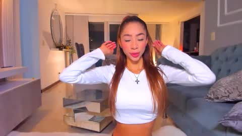 Lili  online show from January 11, 2026, 3:11 am