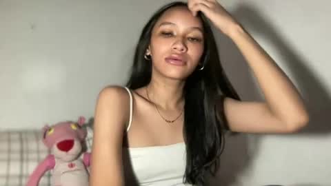 Chloe online show from June 24, 2026, 3:05 am