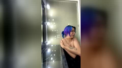 Snapshot of lilith_3r chatting on June 20, 2026, 2:25 am Lilith online show from June 20, 2026, 2:25 am