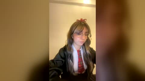Snapshot of lilith_3r chatting on July 5, 2026, 4:07 am Lilith online show from July 5, 2026, 4:07 am