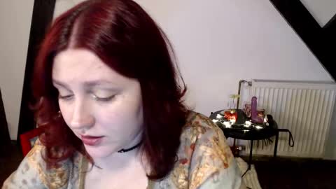 Lilly online show from January 8, 2026, 9:28 pm