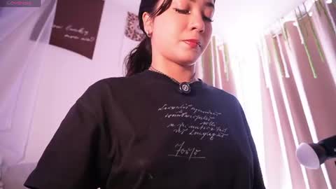 Lilith Rosse online show from July 13, 2026, 6:33 pm