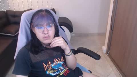 lilith  online show from March 9, 2026, 11:58 am