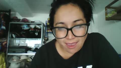 Snapshot of lilith_camp chatting on September 27, 2025, 3:39 pm Laura lopez online show from September 27, 2025, 3:39 pm