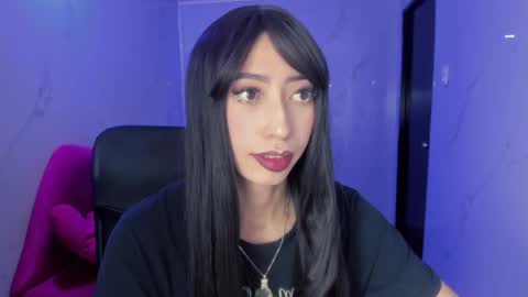 lilith cooper20 online show from May 5, 2026, 3:25 am