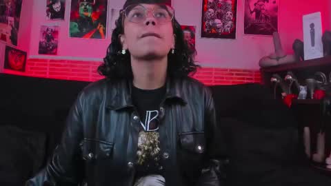 MISTRESS LILITH online show from September 29, 2025, 1:05 pm