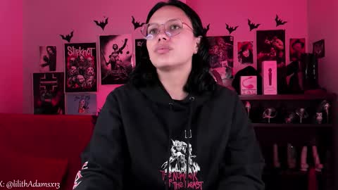 Snapshot of lilith_deveraux_ chatting on March 20, 2026, 4:12 pm MISTRESS LILITH online show from March 20, 2026, 4:12 pm
