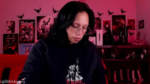 Snapshot of lilith_deveraux_ chatting on March 30, 2026, 3:57 pm MISTRESS LILITH online show from March 30, 2026, 3:57 pm