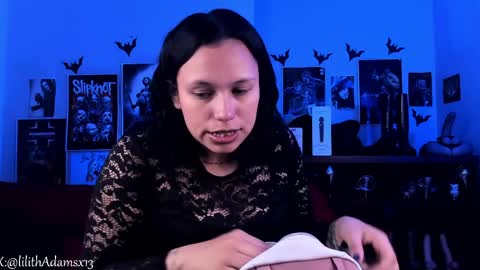 Snapshot of lilith_deveraux_ chatting on April 8, 2026, 3:06 am MISTRESS LILITH online show from April 8, 2026, 3:06 am
