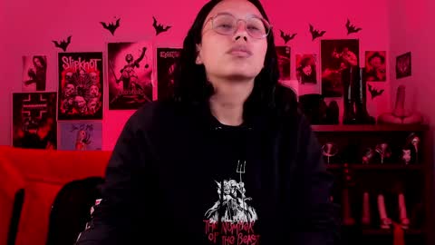 Snapshot of lilith_deveraux_ chatting on April 13, 2026, 3:45 am MISTRESS LILITH online show from April 13, 2026, 3:45 am