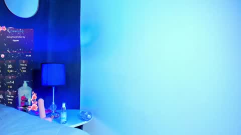 Lili  online show from February 7, 2025, 8:53 pm