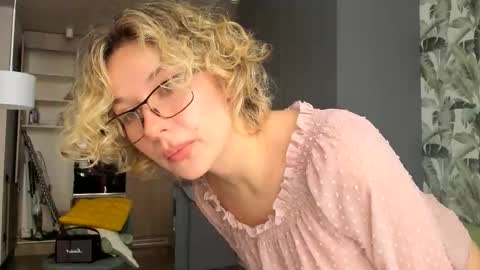 Snapshot of lilith_lutherlow chatting on February 14, 2026, 1:08 pm lilith online show from February 14, 2026, 1:08 pm