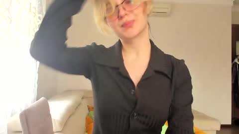 Snapshot of lilith_lutherlow chatting on May 31, 2026, 9:49 am lilith online show from May 31, 2026, 9:49 am