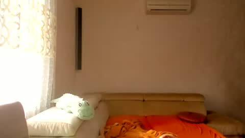 Snapshot of lilith_lutherlow chatting on July 5, 2026, 6:09 am lilith online show from July 5, 2026, 6:09 am