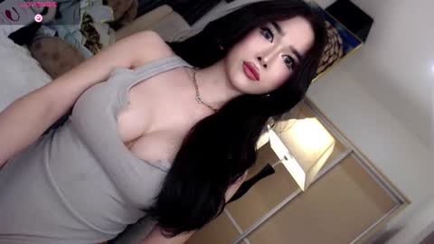 QUEEN LILITH BORBON online show from August 3, 2026, 11:48 am