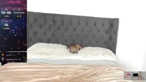 Lilith Parker online show from February 16, 2025, 11:05 am