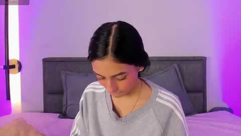 Snapshot of lilith_petit_ chatting on June 23, 2026, 12:36 pm Lili petit online show from June 23, 2026, 12:36 pm