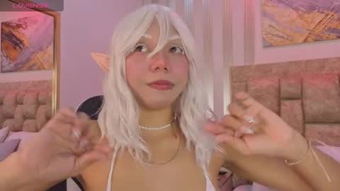 Lilith pink online show from May 29, 2026, 4:10 am