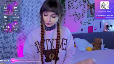 lilith_poison online show from May 1, 2026, 6:12 pm