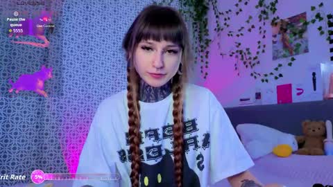 Snapshot of lilith_poison chatting on May 15, 2026, 6:15 pm lilith_poison online show from May 15, 2026, 6:15 pm