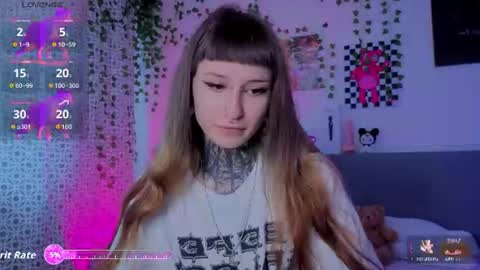 Snapshot of lilith_poison chatting on July 5, 2026, 6:04 pm lilith_poison online show from July 5, 2026, 6:04 pm