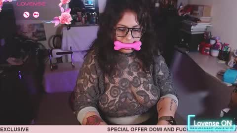 Snapshot of lilith_tyler chatting on November 21, 2025, 8:02 am lilith_tyler online show from November 21, 2025, 8:02 am