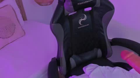 Snapshot of lilith_visser chatting on March 5, 2026, 7:54 pm L I L I online show from March 5, 2026, 7:54 pm