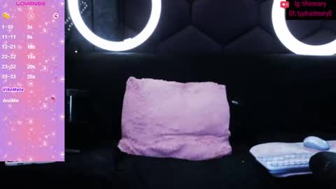 Snapshot of lilithlevis chatting on September 22, 2025, 1:40 am Tifon Mary - Indepent model online show from September 22, 2025, 1:40 am