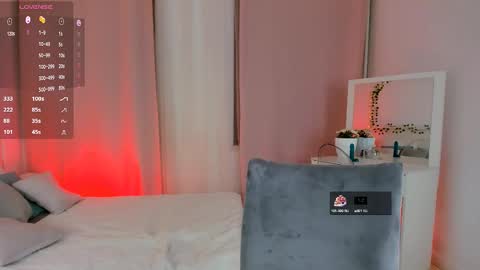 Snapshot of lilithlunna chatting on March 12, 2025, 12:53 am Lilith online show from March 12, 2025, 12:53 am