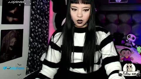 Snapshot of lilithmoon666 chatting on January 22, 2025, 9:10 pm online show from January 22, 2025, 9:10 pm
