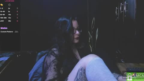 lilithmystic01 online show from April 30, 2026, 12:33 pm