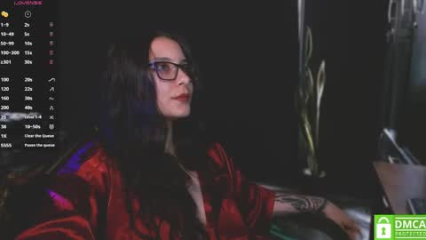 lilithmystic01 online show from May 11, 2026, 2:01 pm